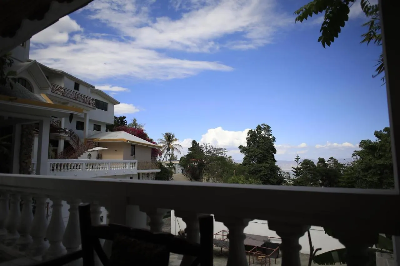 La Canovienne Hotel Pétionville Haití